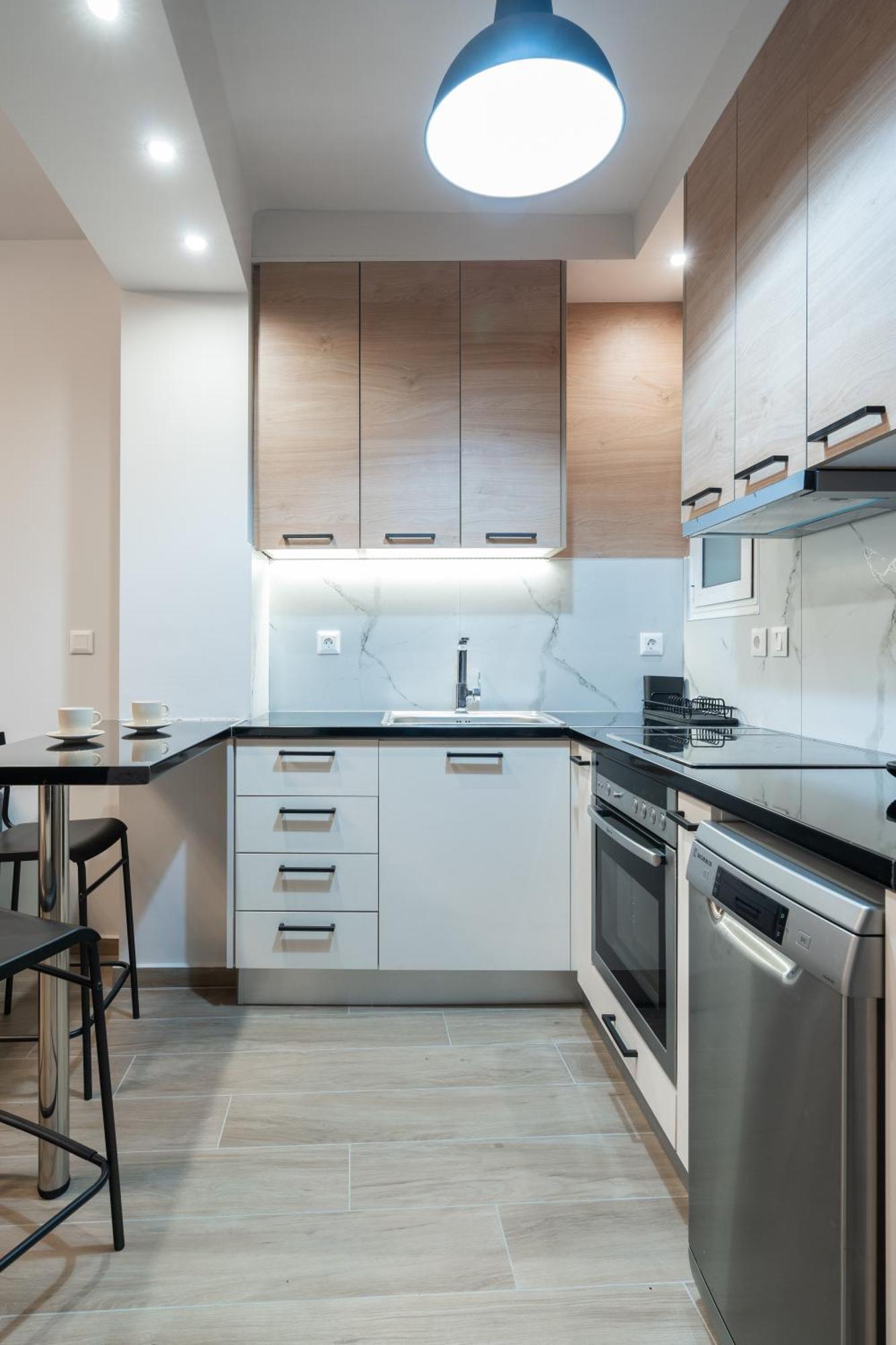 Gem Hidden Basement Treasure Apartment Athens